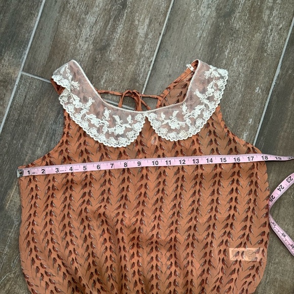 Forever 21 Pink and White Cropped Embellished Blouse - Picture 7 of 8